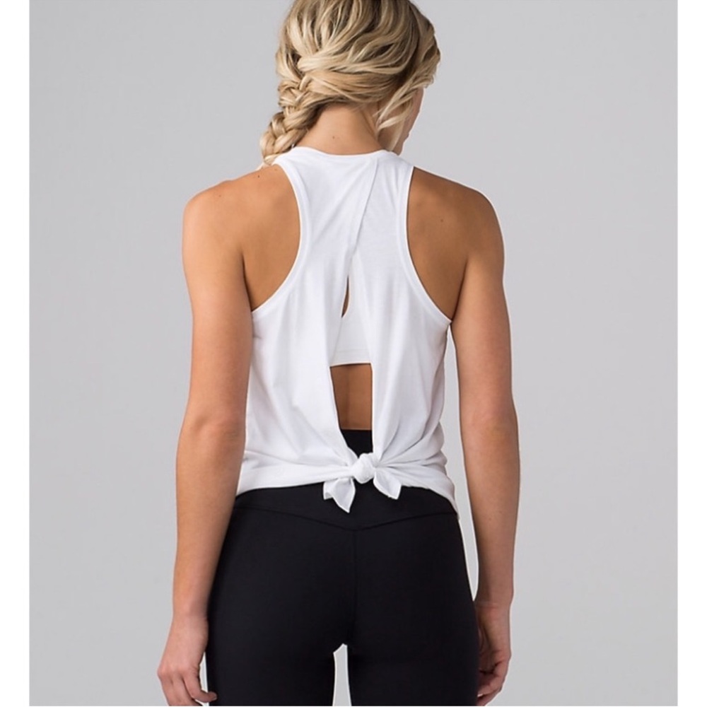 NWOT Lululemon All Tied Up Tank White Size: 6